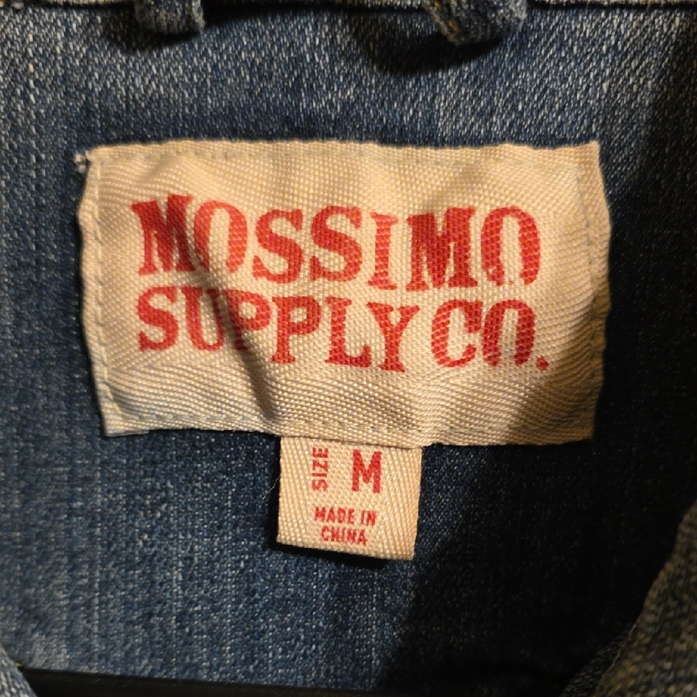 Mossimo Supply Co. Women's Classic Blue Jean Jacket[2/$20] - Picture 2 of 4
